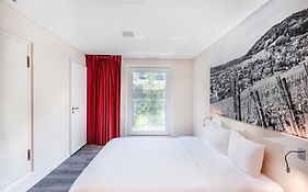 B&B HOTEL Zürich Airport